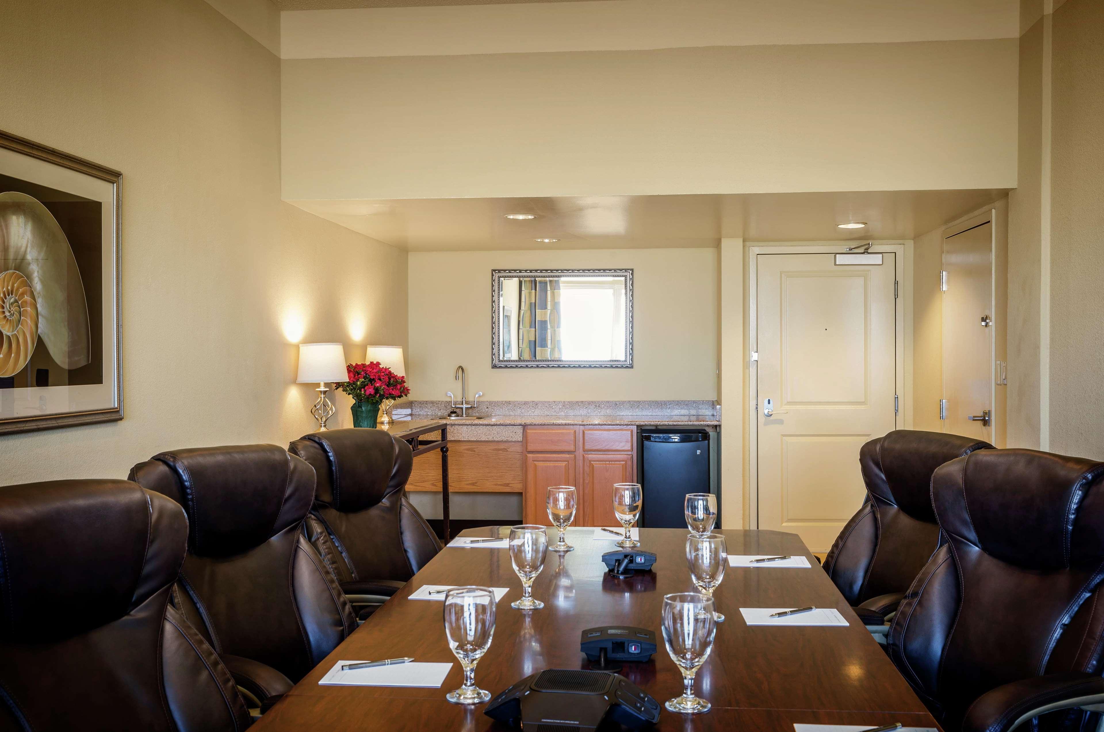 Hampton Inn Virginia Beach Oceanfront North Экстерьер фото