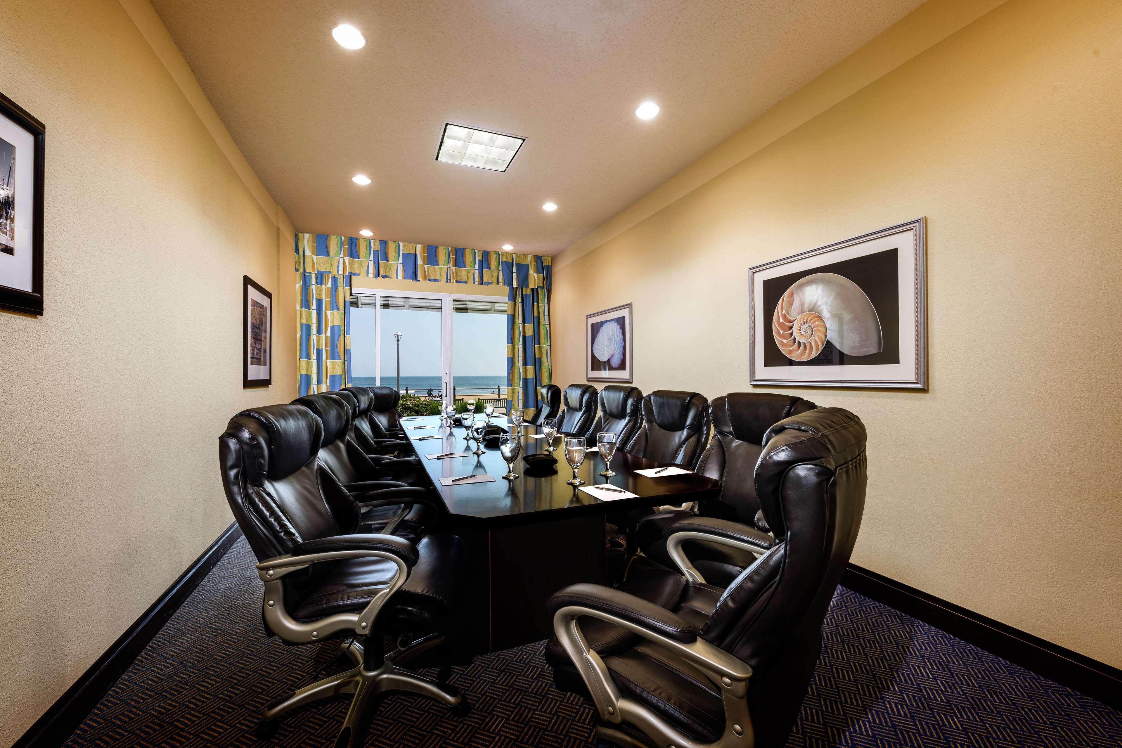 Hampton Inn Virginia Beach Oceanfront North Экстерьер фото