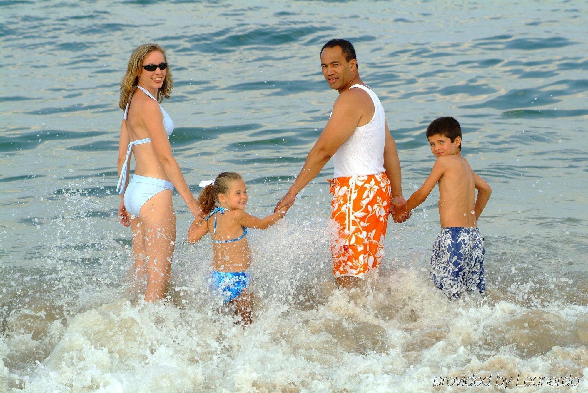 Hampton Inn Virginia Beach Oceanfront North Экстерьер фото